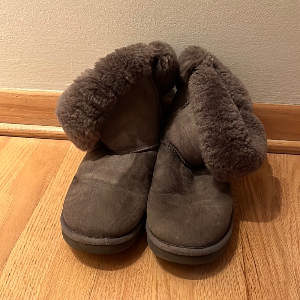 Bailey Button Ugg’s - image 2